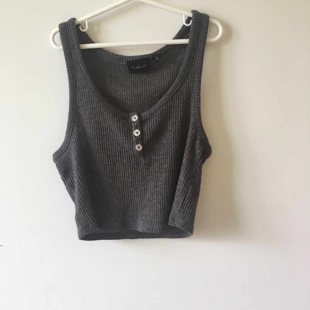 crop top tank top :)
